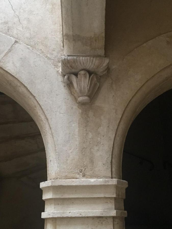 La Cour Lägenhet Nancy Exteriör bild